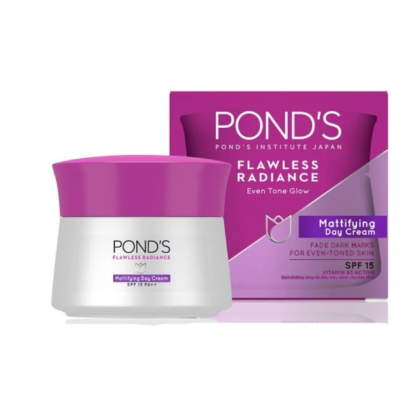 Pond's Flawless Radiance Mattifying Day Cream SPF 15