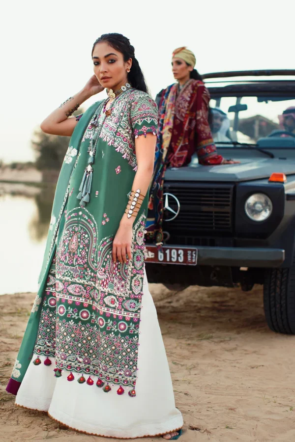 Elan Zeina EL22‑07 A – Luxury Lawn 2022 Embroidered 3‑Piece Unstitched Suit